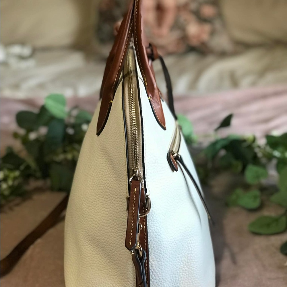 Dooney & Bourke Large Domed Satchel - Picture 5 of 9